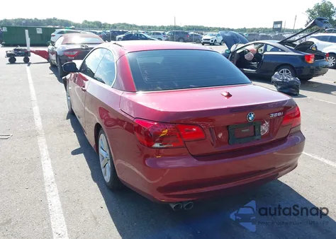 2012 BMW 328 z USA, uszkodzony, nr VIN WBADW7C5XCE730082